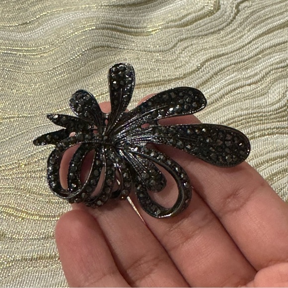 Art Nouveau Black Rhinestone Brooch Silver Tone Abstract Art Deco - Picture 12 of 17